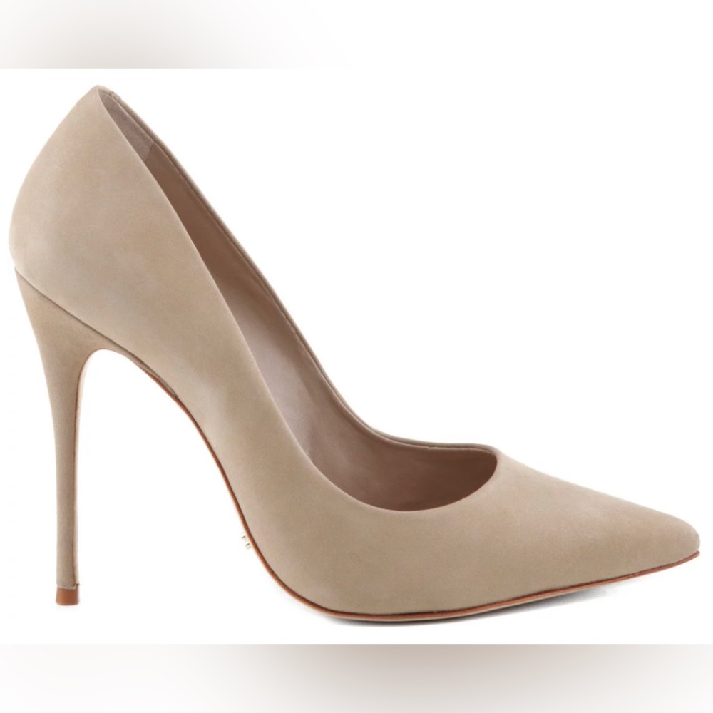 Schutz Caiolea pump in Brush Sand size 7.5
